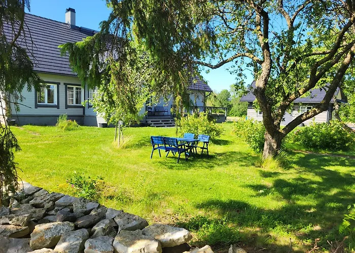 Saadumaee Holiday House